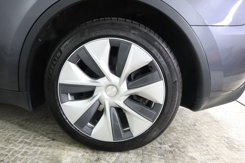 Used Tesla Model Y 2023 for sale - 76368003: Photo 24