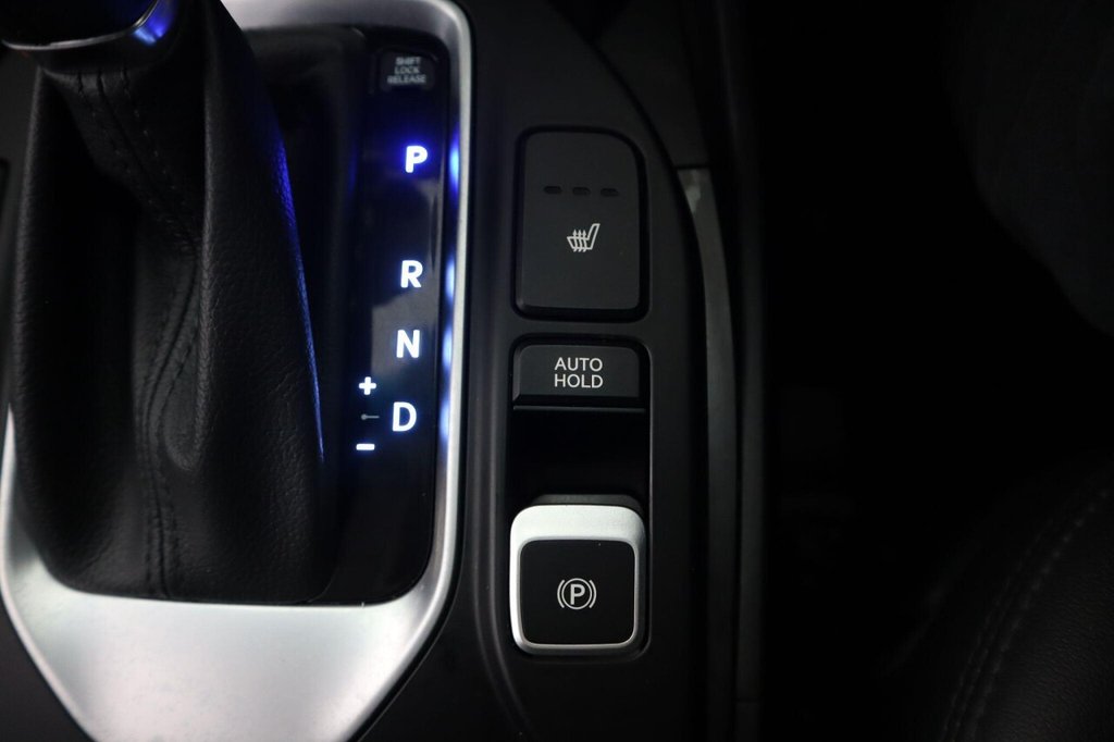 Used Hyundai Santa Fe 2018 for sale - 76559452: Photo 25