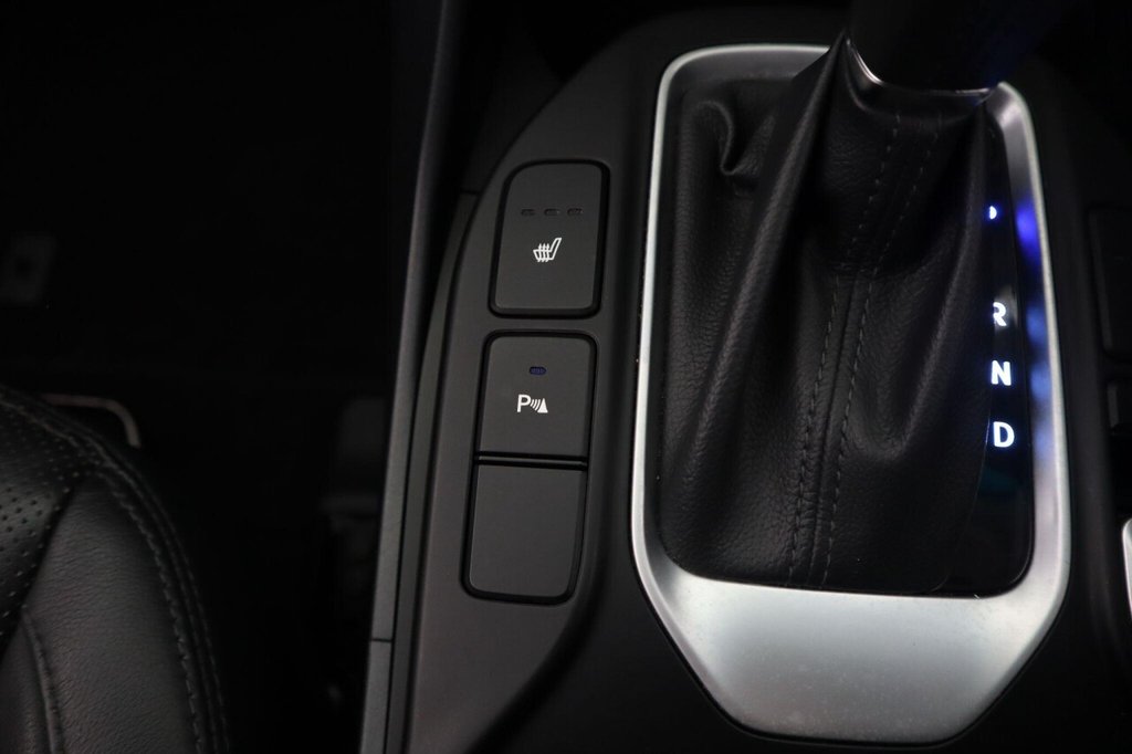 Used Hyundai Santa Fe 2018 for sale - 76559452: Photo 26