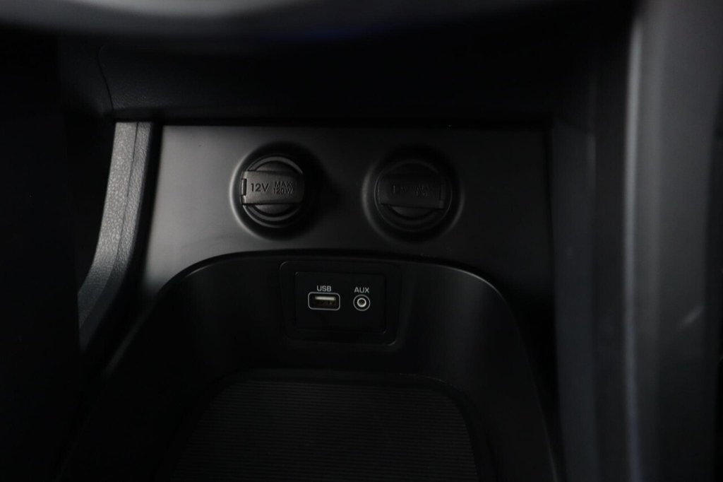 Used Hyundai Santa Fe 2018 for sale - 76559452: Photo 29