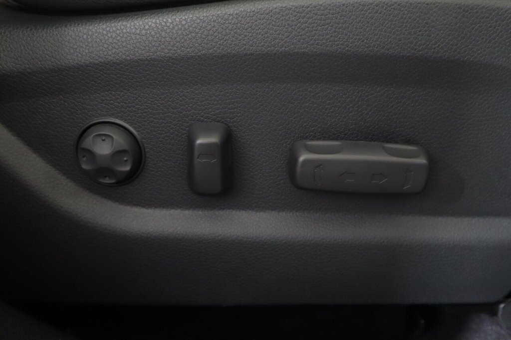 Used Hyundai Santa Fe 2018 for sale - 76559452: Photo 34