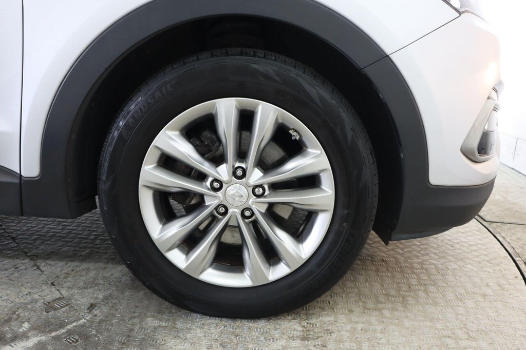 Used Hyundai Santa Fe 2018 for sale - 76559452: Photo 36
