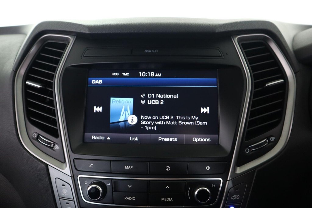 Used Hyundai Santa Fe 2018 for sale - 76559452: Photo 41