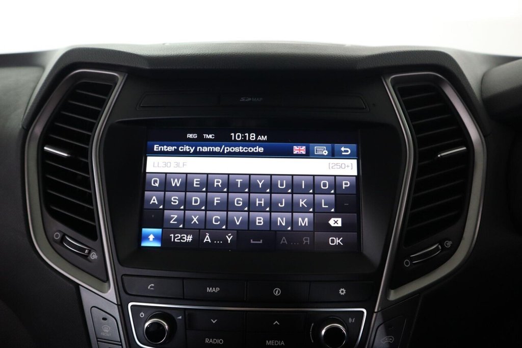 Used Hyundai Santa Fe 2018 for sale - 76559452: Photo 44