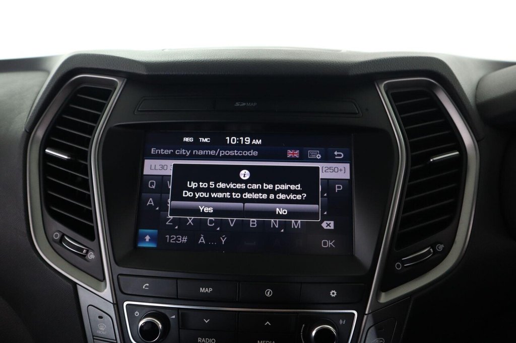 Used Hyundai Santa Fe 2018 for sale - 76559452: Photo 46