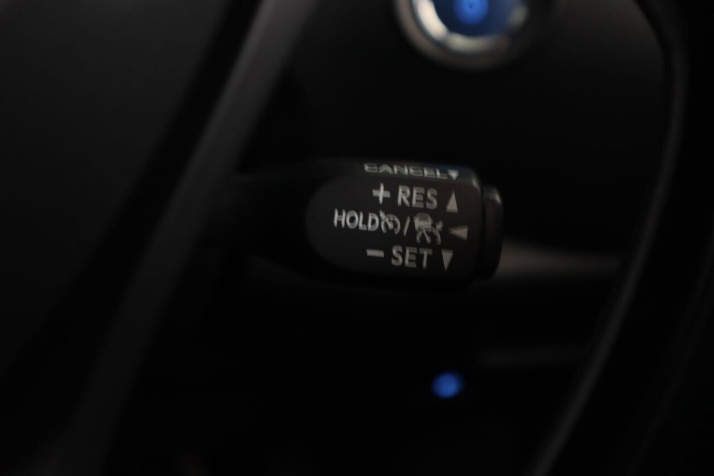 Used Toyota C-HR 2022 for sale - 76914827: Photo 48