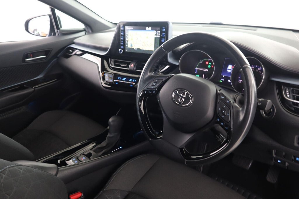 Used Toyota C-HR 2020 for sale - 77499047: Photo 11