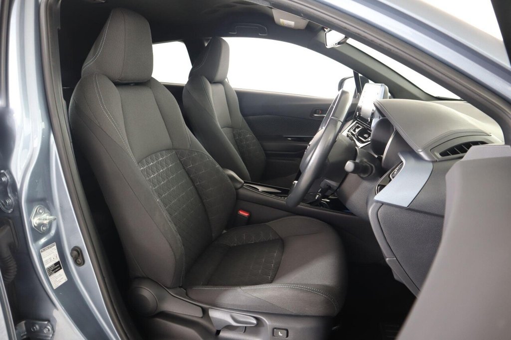 Used Toyota C-HR 2020 for sale - 77499047: Photo 13