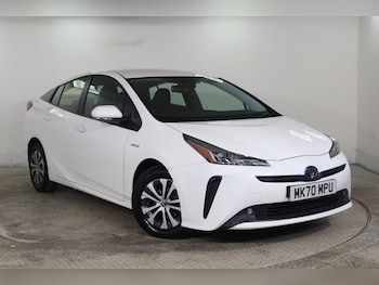 Used Toyota Prius 2020 for sale - 77583001: Photo