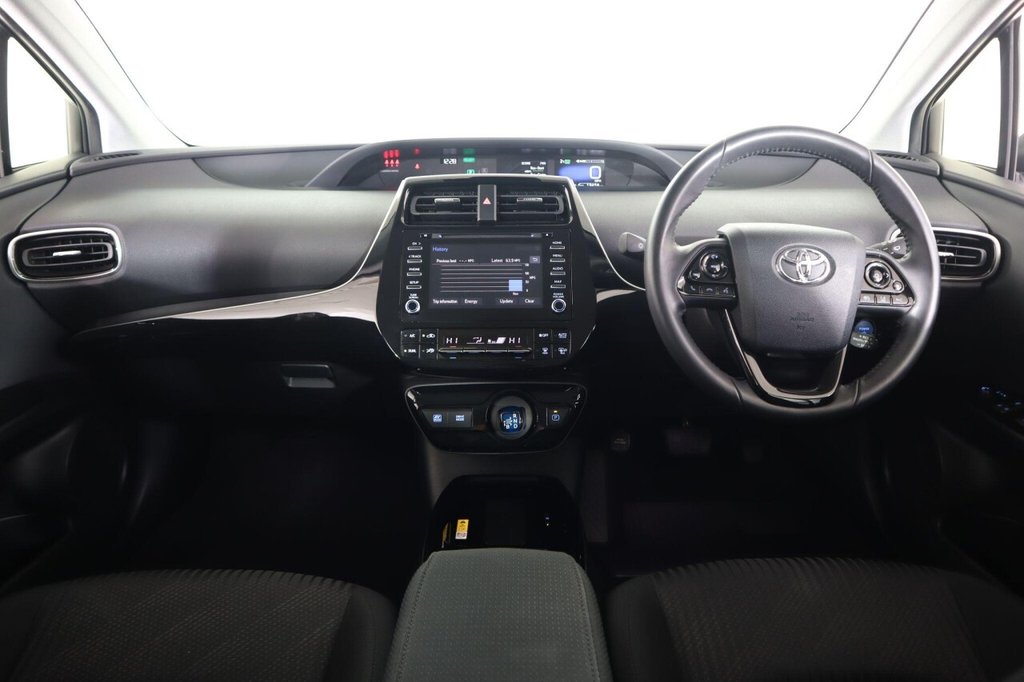 Used Toyota Prius 2020 for sale - 77583001: Photo 25