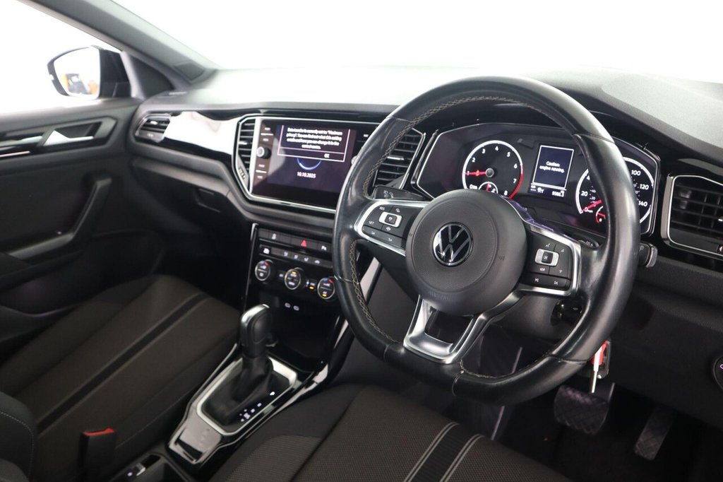 Used Volkswagen T-Roc 2021 for sale - 76235576: Photo 12