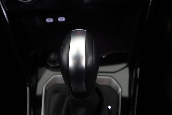 Used Volkswagen T-Roc 2021 for sale - 76235576: Photo 14