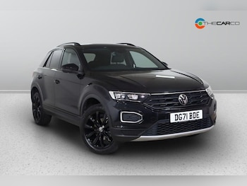 Used Volkswagen T-Roc 2021 for sale - 76235576: Photo