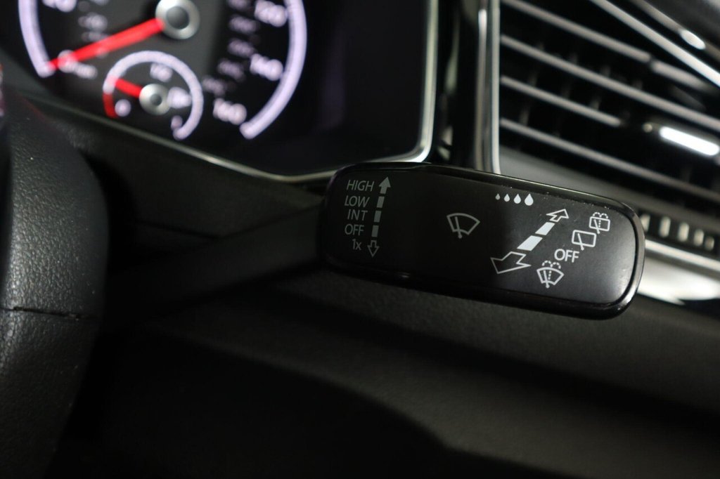 Used Volkswagen T-Roc 2021 for sale - 76235576: Photo 20