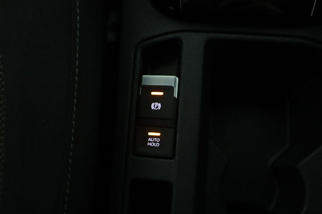 Used Volkswagen T-Roc 2021 for sale - 76235576: Photo 24