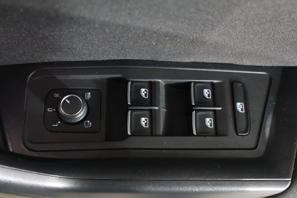 Used Volkswagen T-Roc 2021 for sale - 76235576: Photo 26