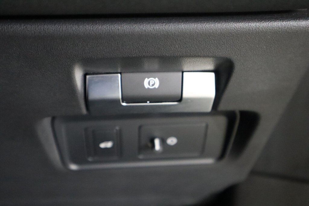 Used Land Rover Range Rover Evoque 2023 for sale - 76986240: Photo 40