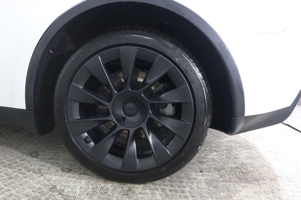 Used Tesla Model Y 2022 for sale - 76686163: Photo 25
