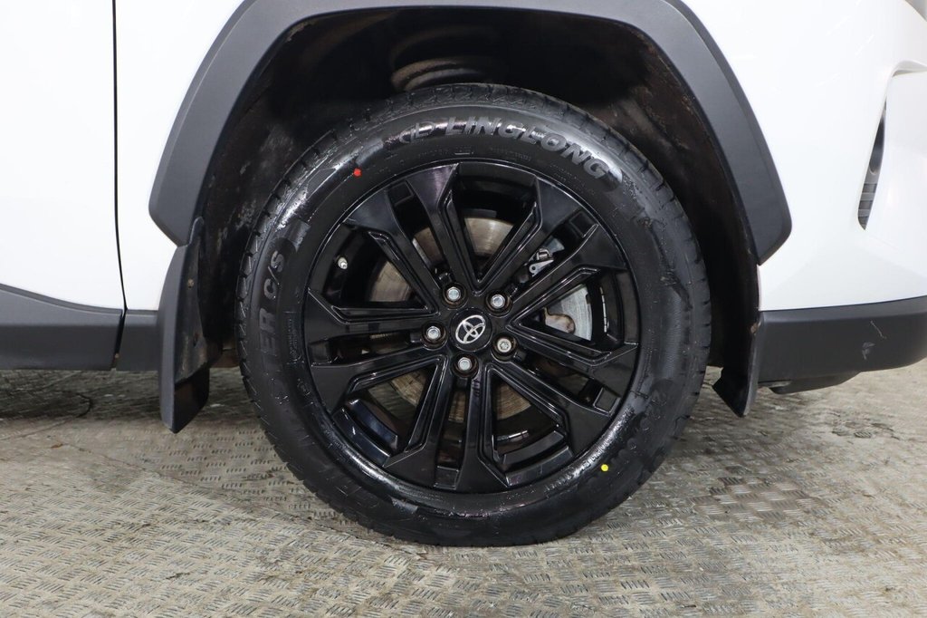 Used Toyota RAV4 2021 for sale - 76986071: Photo 11