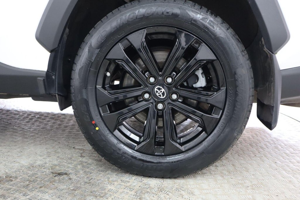 Used Toyota RAV4 2021 for sale - 76986071: Photo 13