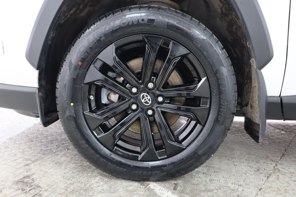 Used Toyota RAV4 2021 for sale - 76986071: Photo 14