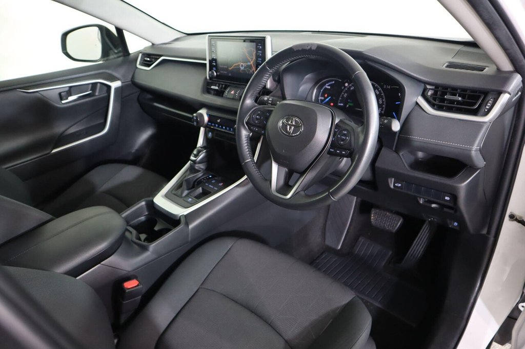 Used Toyota RAV4 2021 for sale - 76986071: Photo 21