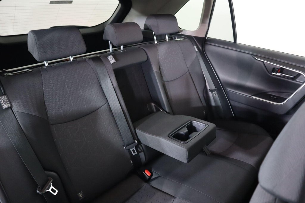 Used Toyota RAV4 2021 for sale - 76986071: Photo 26
