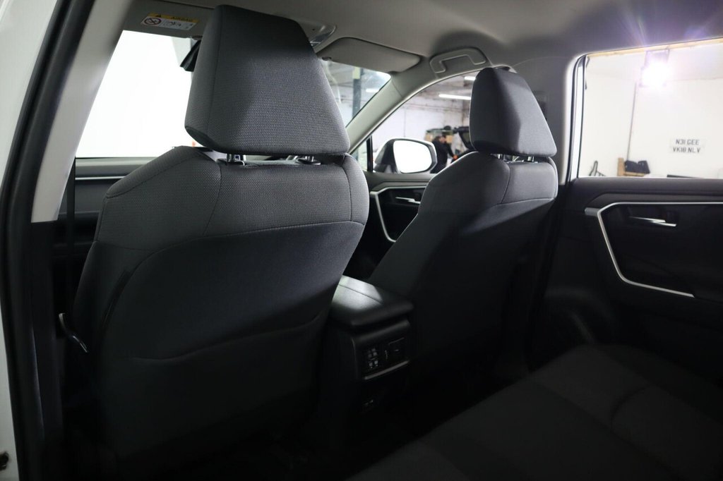 Used Toyota RAV4 2021 for sale - 76986071: Photo 29
