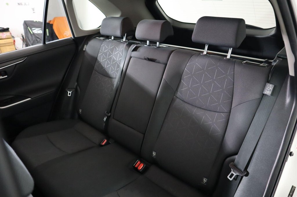 Used Toyota RAV4 2021 for sale - 76986071: Photo 30