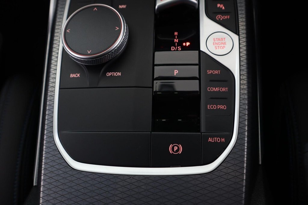 Used BMW 3 Series 2024 for sale - 77408580: Photo 21