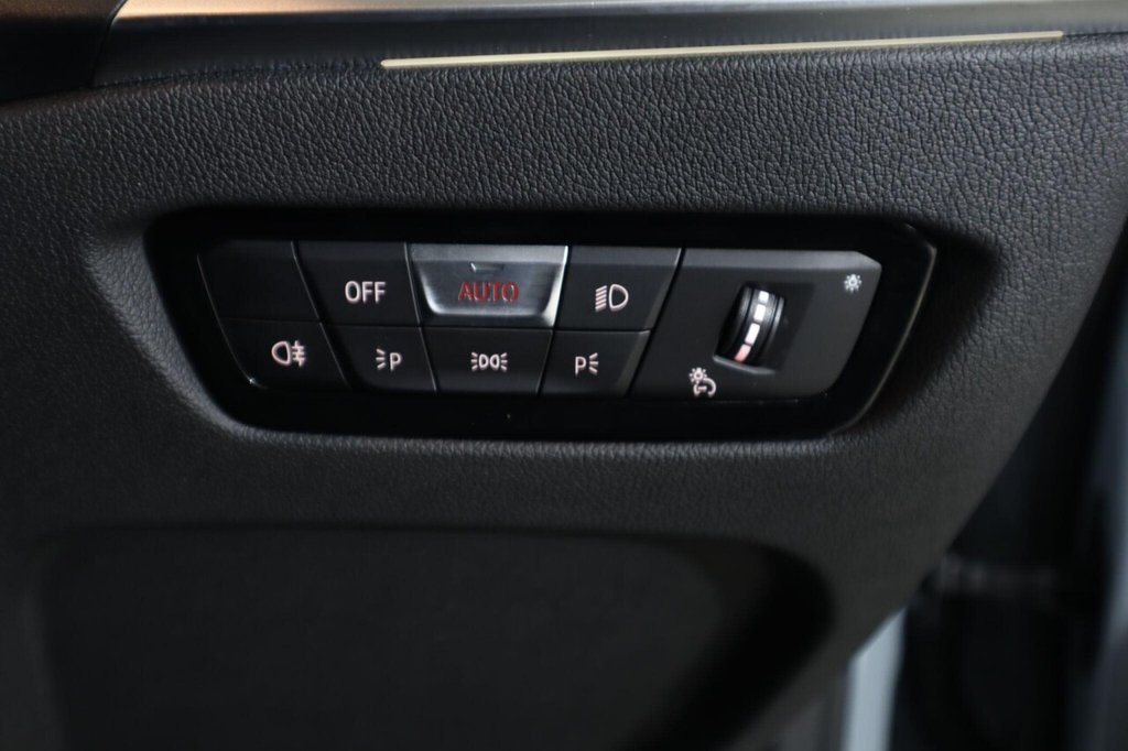 Used BMW 3 Series 2024 for sale - 77408580: Photo 22