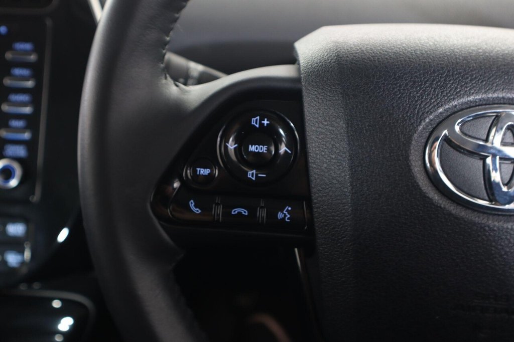 Used Toyota Prius 2021 for sale - 77250779: Photo 17