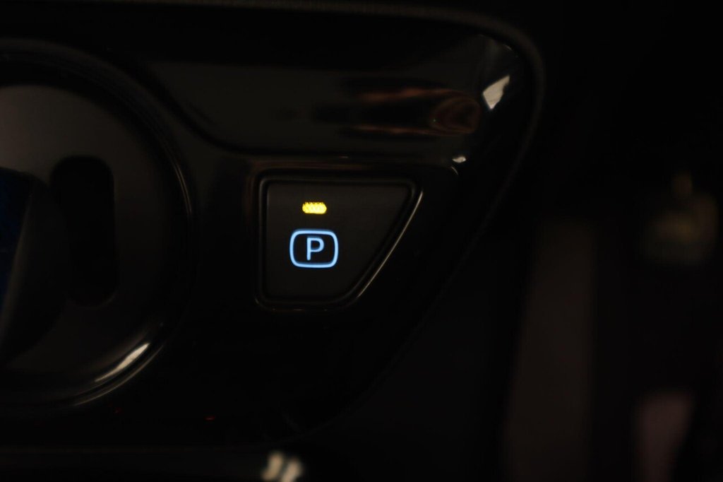 Used Toyota Prius 2021 for sale - 77250779: Photo 50