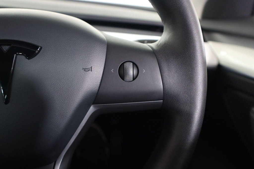 Used Tesla Model 3 2021 for sale - 76559466: Photo 15