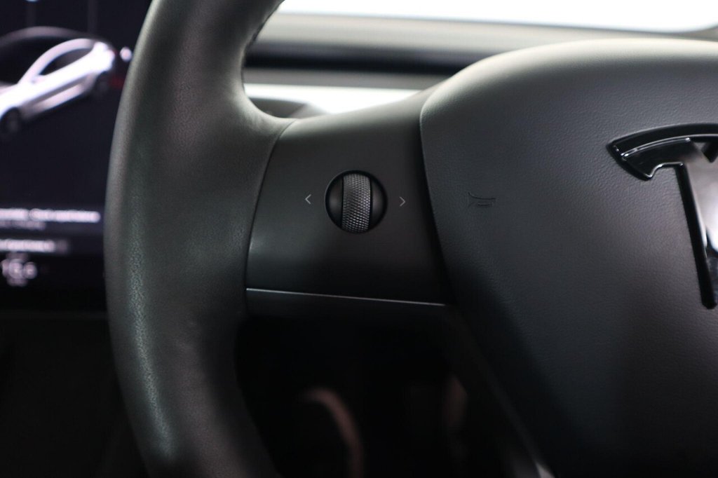 Used Tesla Model 3 2021 for sale - 76559466: Photo 16