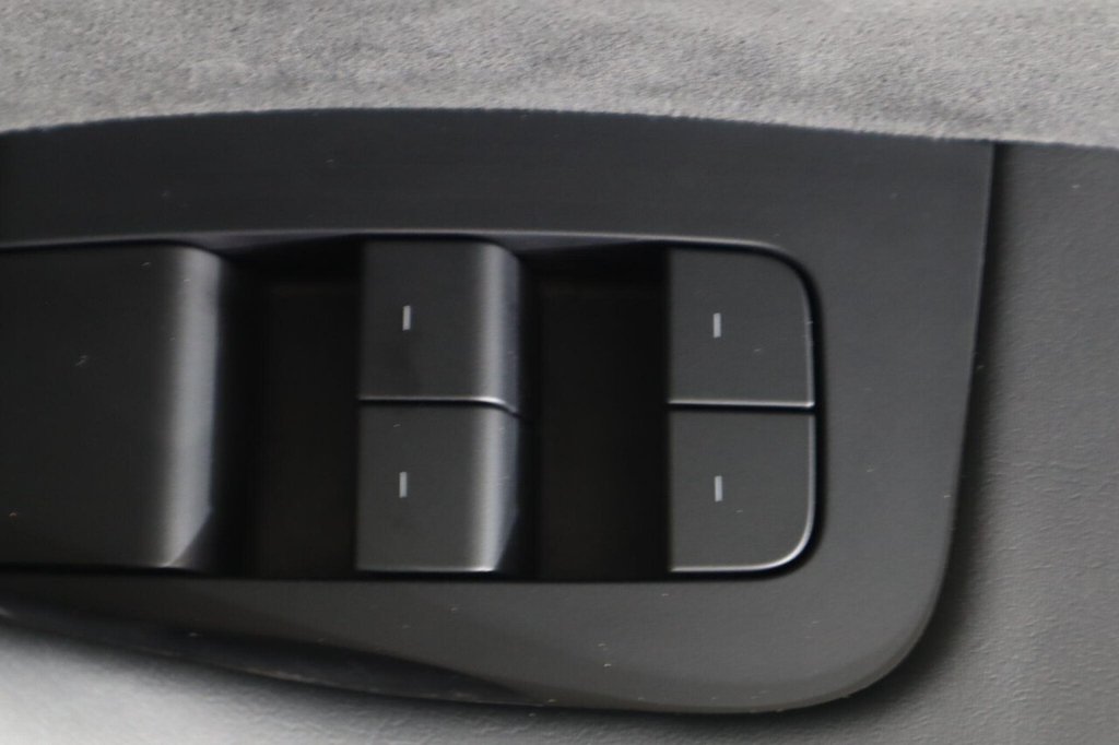 Used Tesla Model 3 2021 for sale - 76559466: Photo 19