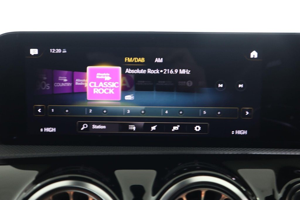 Used Mercedes-Benz CLA 2023 for sale - 77464267: Photo 32