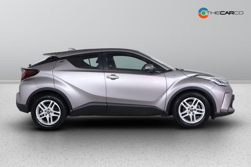 Used Toyota C-HR 2021 for sale - 76439173: Photo 10