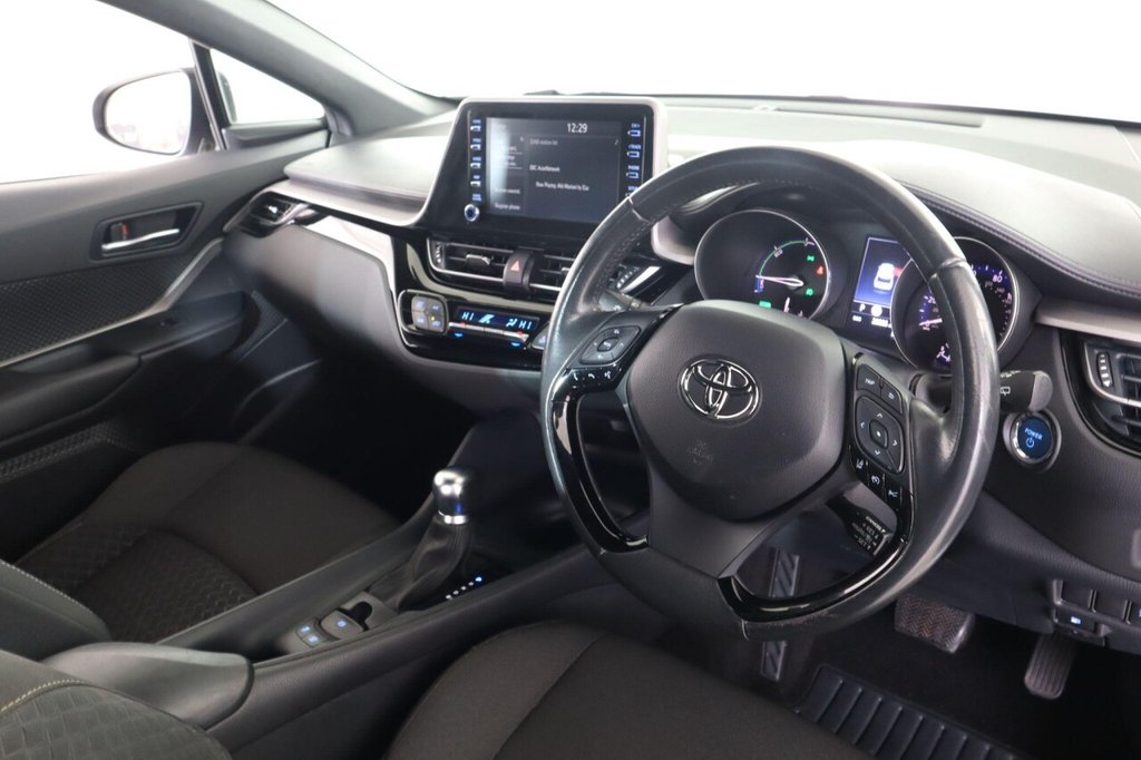 Used Toyota C-HR 2021 for sale - 76439173: Photo 12