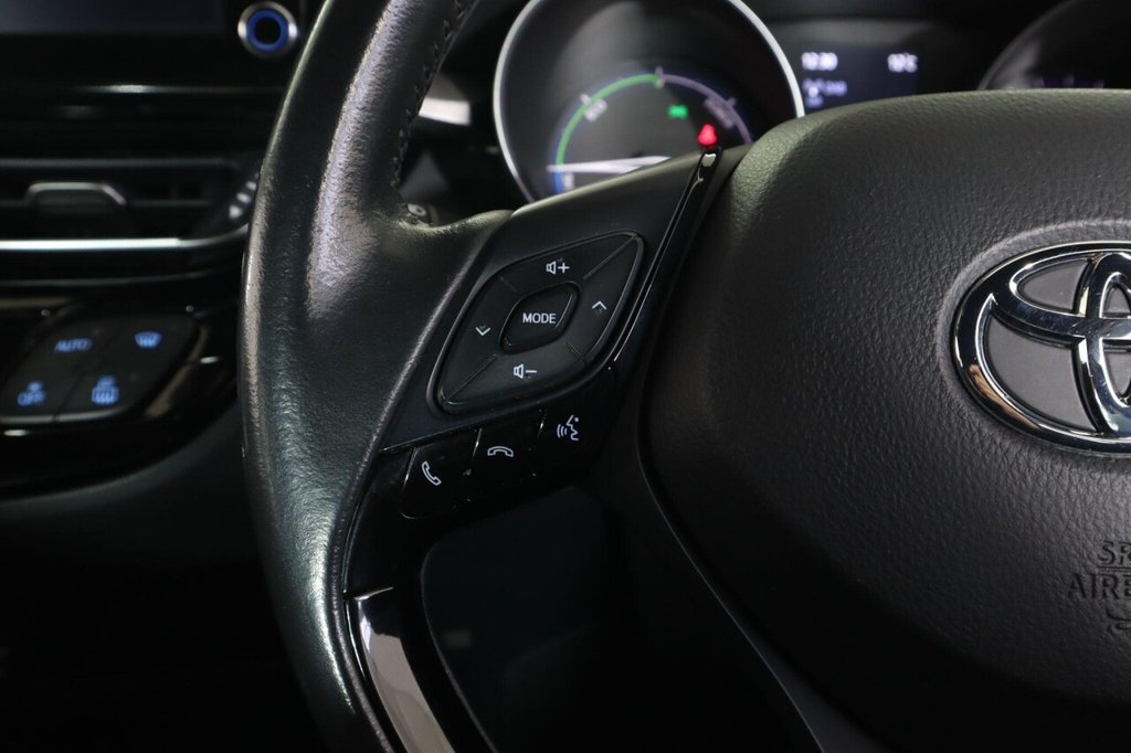 Used Toyota C-HR 2021 for sale - 76439173: Photo 17