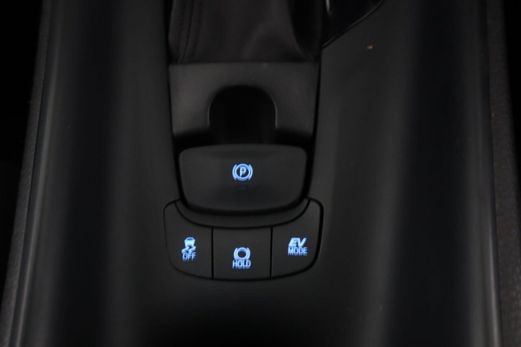 Used Toyota C-HR 2021 for sale - 76439173: Photo 21