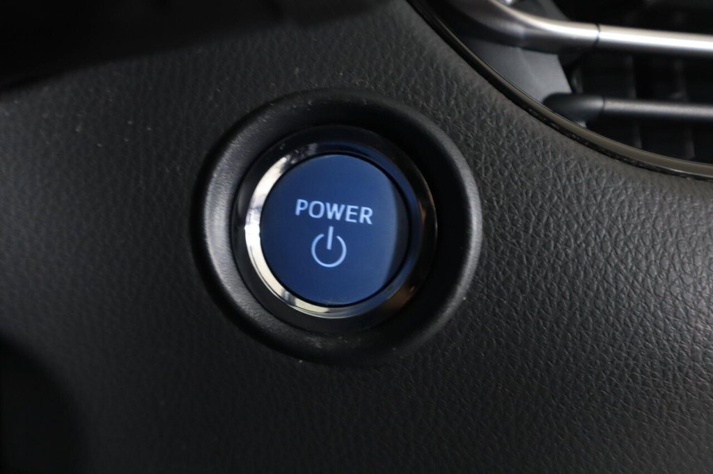 Used Toyota C-HR 2021 for sale - 76439173: Photo 24