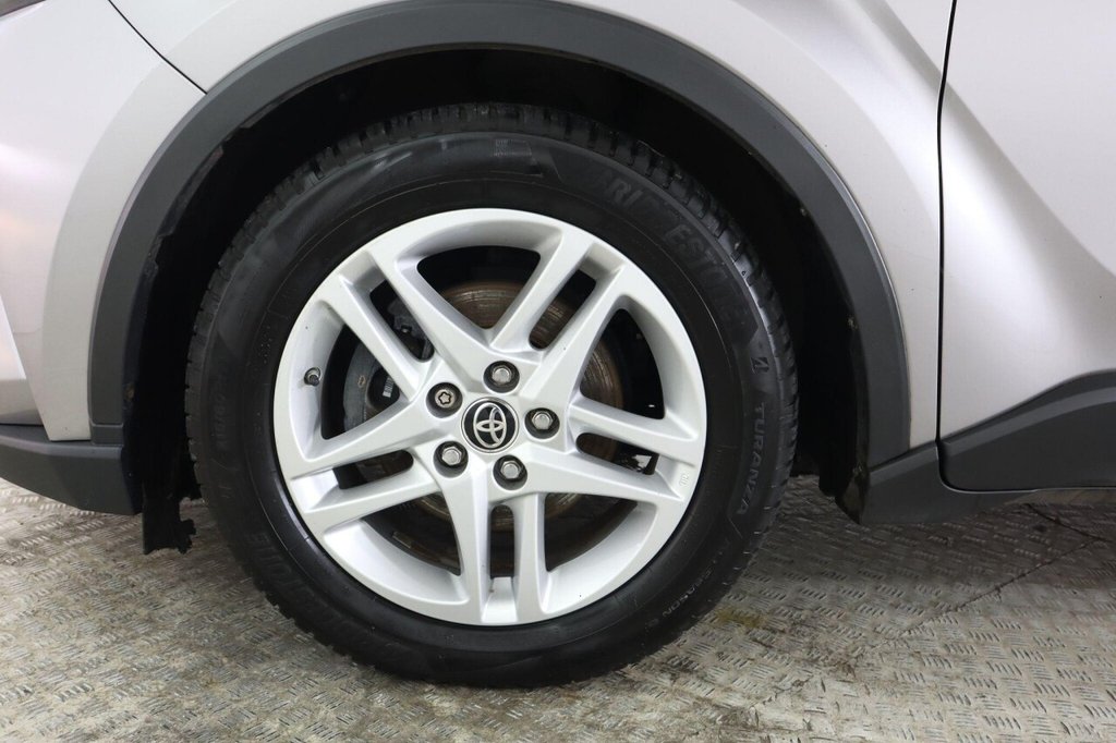 Used Toyota C-HR 2021 for sale - 76439173: Photo 30
