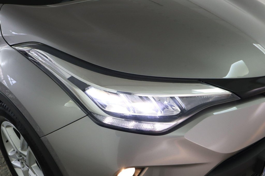 Used Toyota C-HR 2021 for sale - 76439173: Photo 42