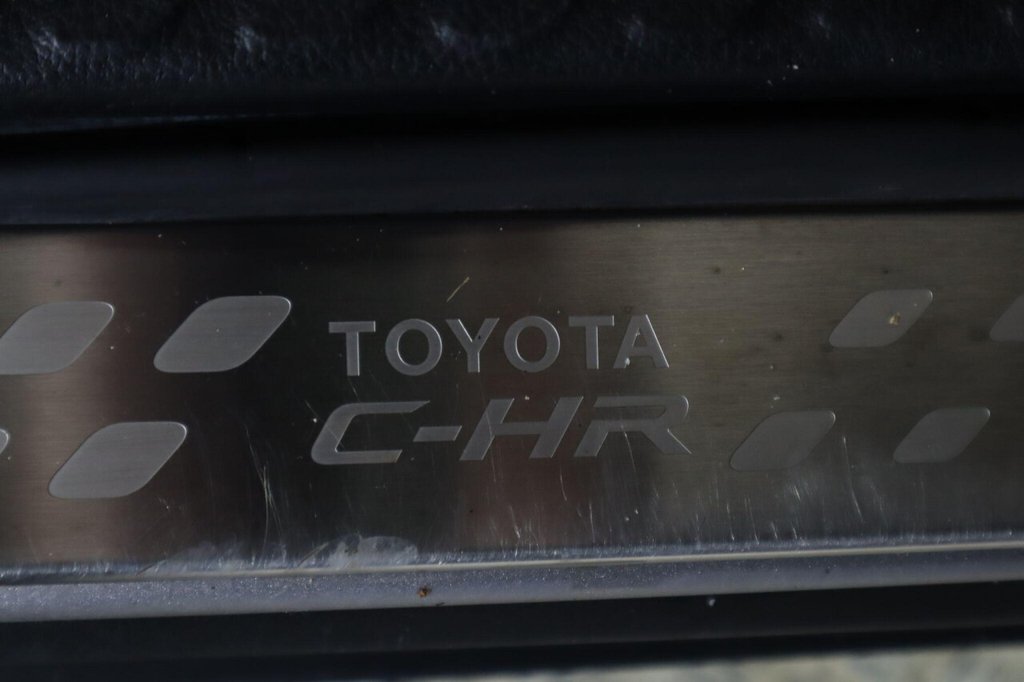Used Toyota C-HR 2021 for sale - 76439173: Photo 43