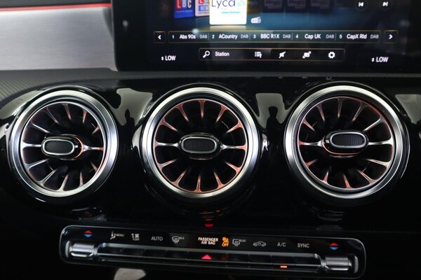 Used Mercedes-Benz CLA 2022 for sale - 75597092: Photo 31