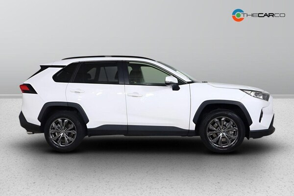 Used Toyota RAV4 2022 for sale - 76291563: Photo 10