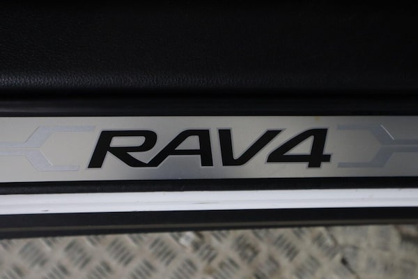 Used Toyota RAV4 2022 for sale - 76291563: Photo 47