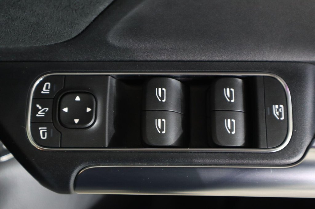 Used Mercedes-Benz GLA 2020 for sale - 76147835: Photo 24