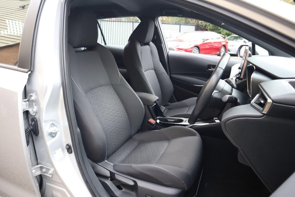 Used Toyota Corolla 2021 for sale - 76546907: Photo 14